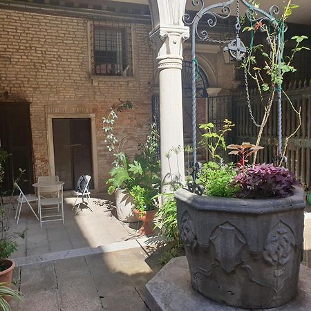 Al Mezzanino, Palazzo Torniello Διαμέρισμα Βενετία Εξωτερικό φωτογραφία